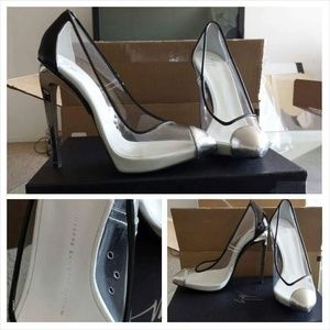 Giuseppe Zanotti Cap-toed Clear Pumps